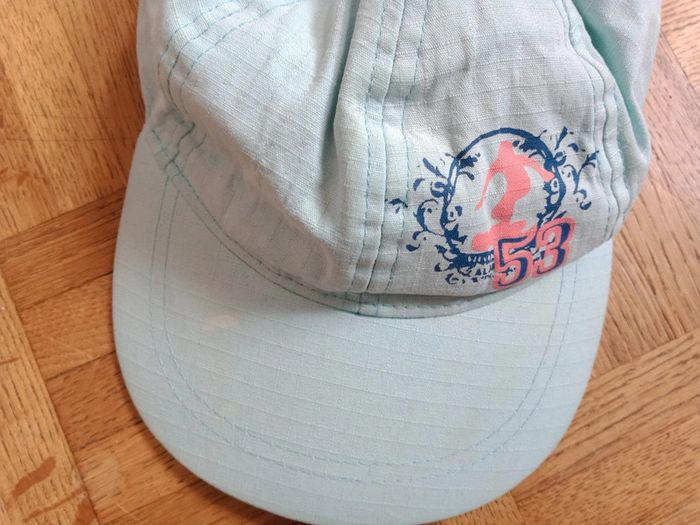 Casquette 🌞 - photo numéro 2