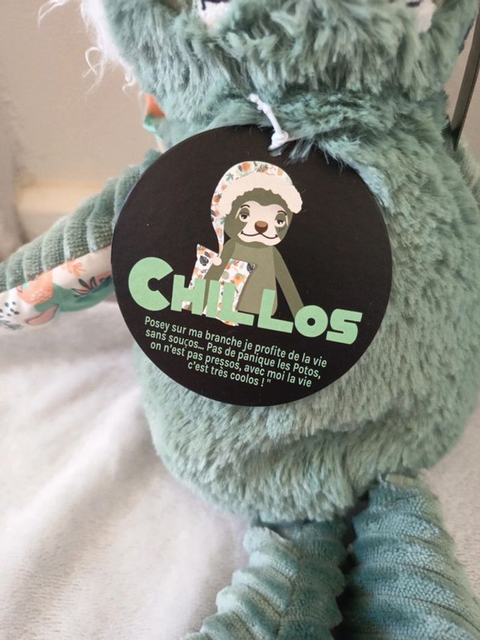 Chillos le paresseux déglingo avec boite cadeau tirelire neuf - photo numéro 3