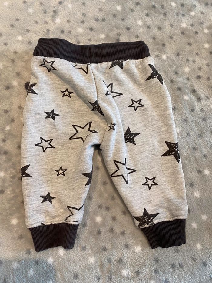 Pantalon jogging étoiles 6 mois - photo numéro 3