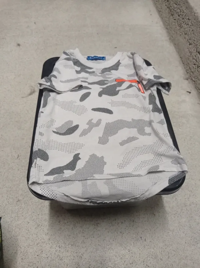Tee-shirt armée