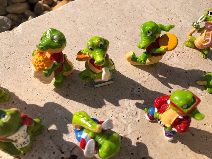 Figurines Kinder Surprise 1993 Les Crazy Crocos à l’école crocodiles - photo numéro 3