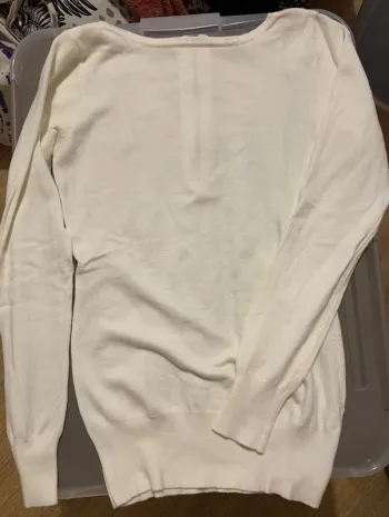 Pull avec motif papillon