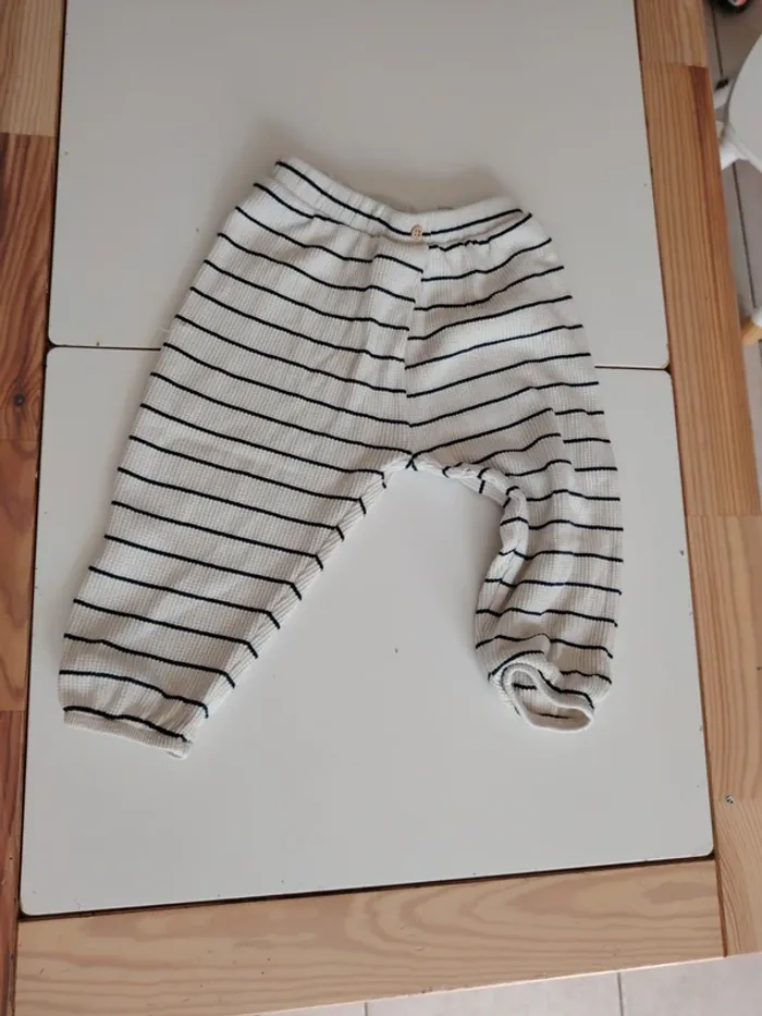 Pantalon rayé