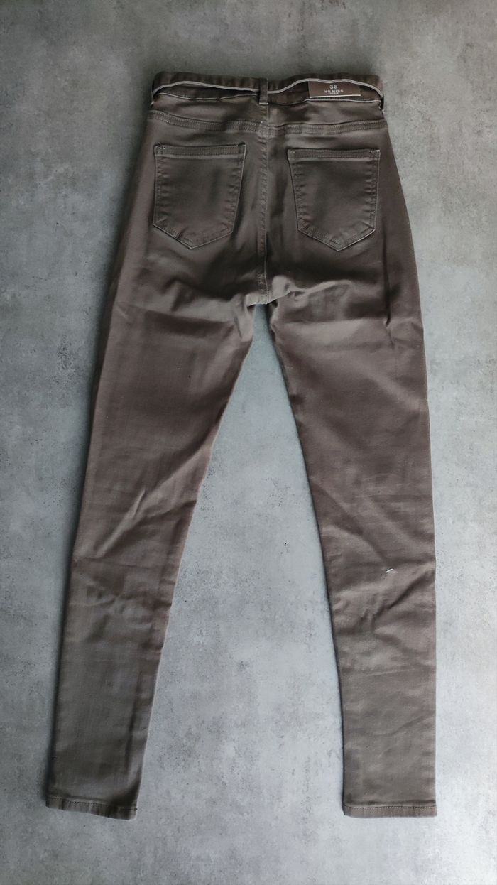 Jean cusual femme Taille 36 - photo numéro 2