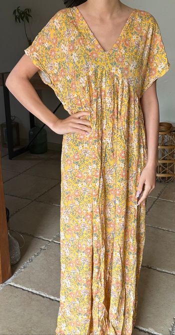 Robe fleurie jaune