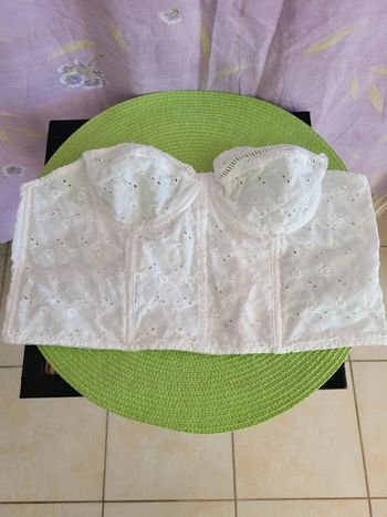 Bustier broderie anglaise T3840