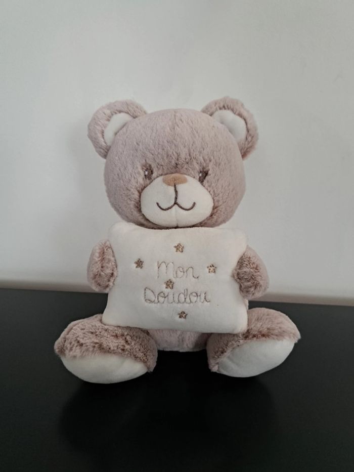 Peluche ours musicale 🧸