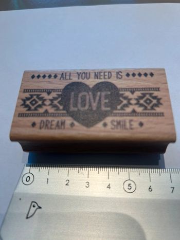 Tampon bois neuf love Florilèges design