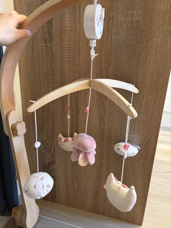 Mobile musical bébé - Trois kilos sept