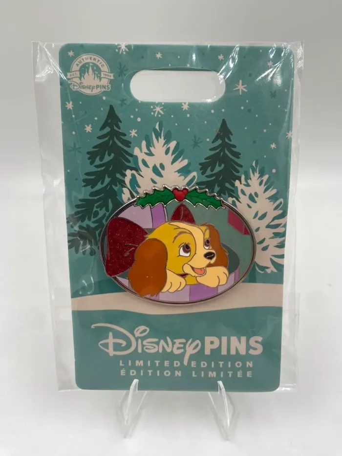 Lot de 3 Pin's Disney Noël - Edition Limitée / Tic&Tac, Wayne et Lanny, belle et le clochard - photo numéro 3