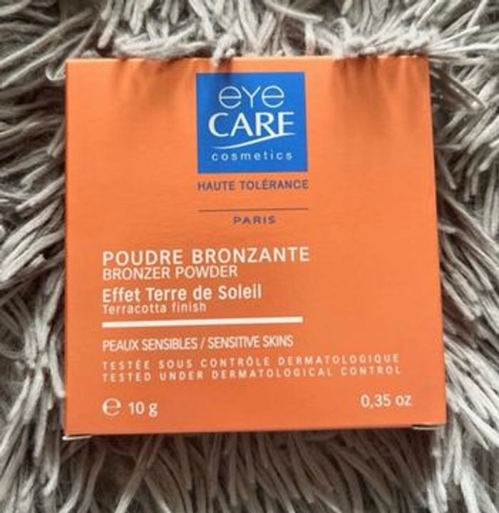 Eye Care Poudre bronzante effet terre de soleil N900 peau claire de 10g - photo numéro 2