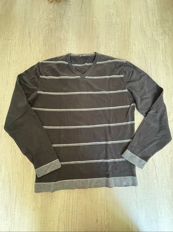 Pull col V homme