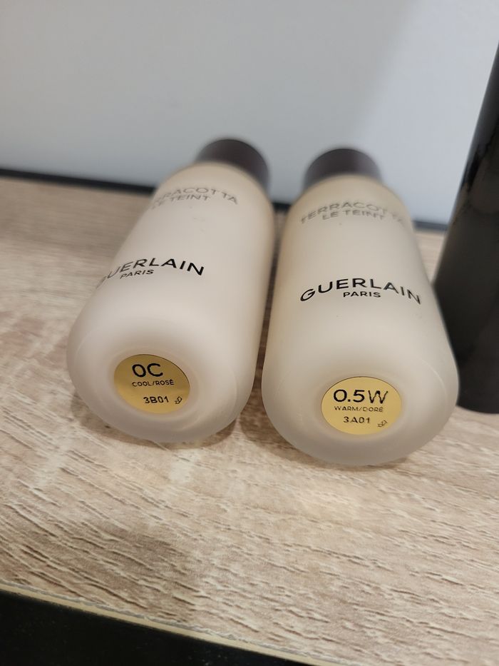 Fond de teint Terracota Guerlain 45 euros/Pièce - photo numéro 4