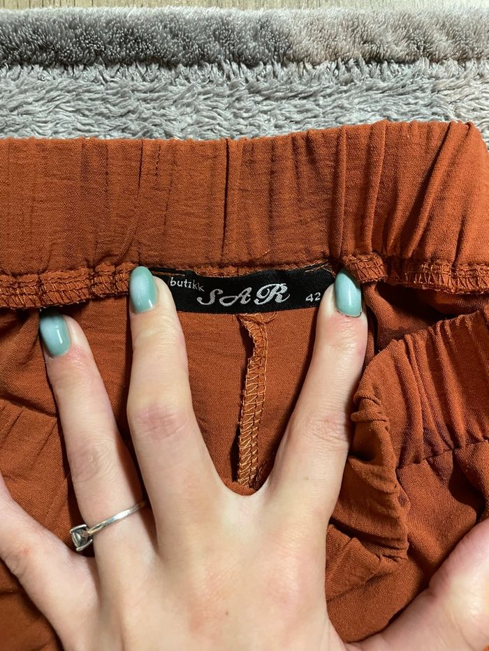 Pantalon Fluide Camel Femme – Taille 42 – Butikk SAR - photo numéro 2