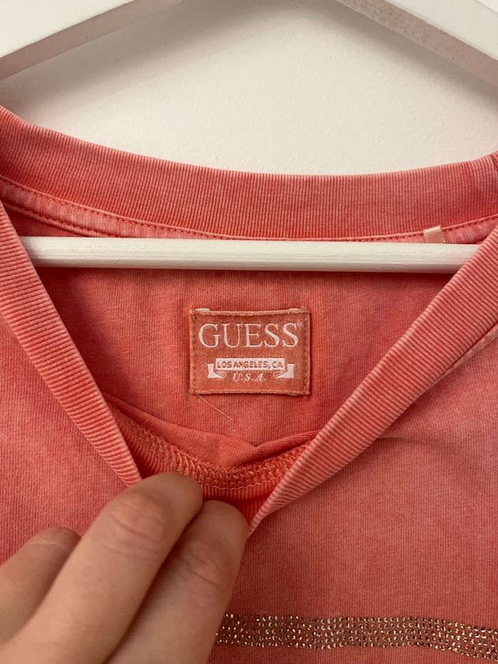 T shirt Guess corail femme Taille XL - photo numéro 5