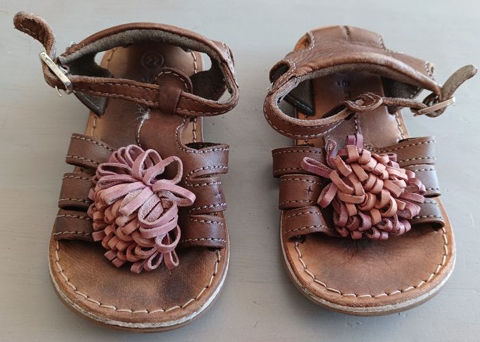 Chaussure 22