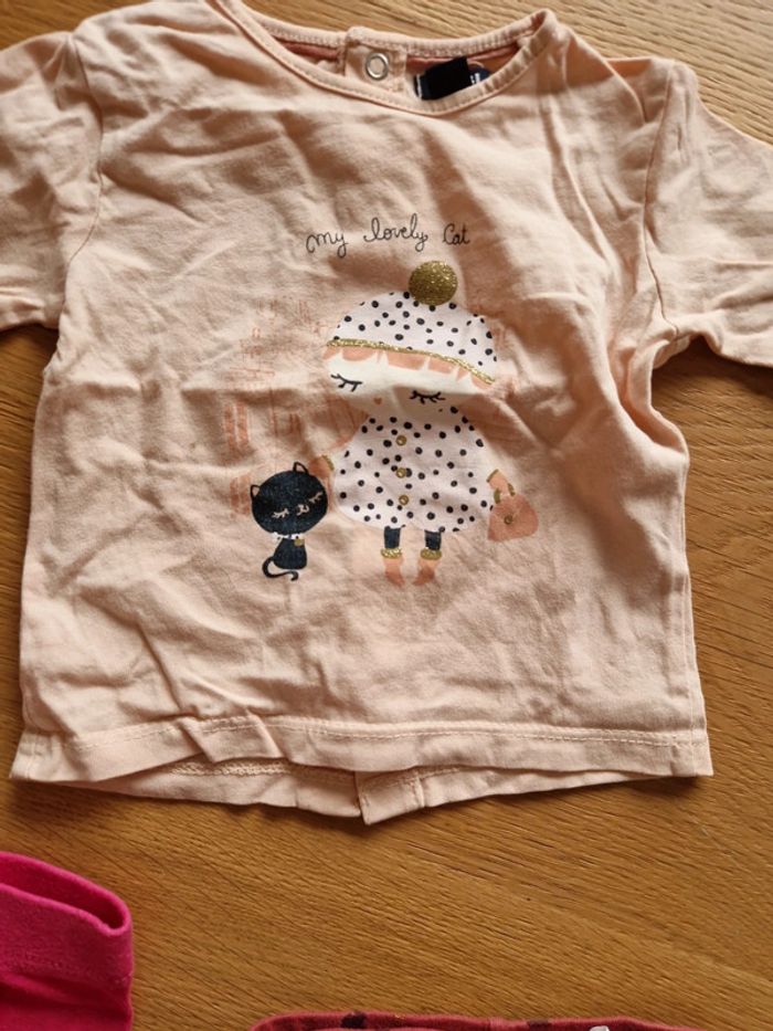T-shirt +leggings 3 mois - photo numéro 6