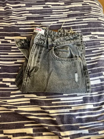 Jean mom