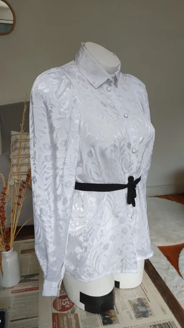Chemise fluide damassé blanc vintage bouton - photo numéro 4