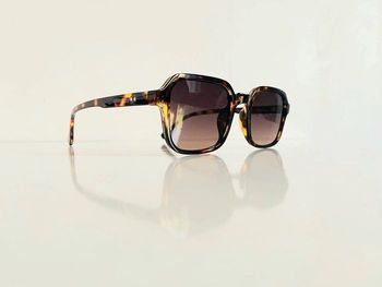 Lunette de soleil mixte marron foncé léopard verres dégradés uvprotection catégorie 3