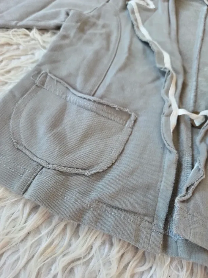 Gilet habillé fille T 5ans 3 pommes - photo numéro 2