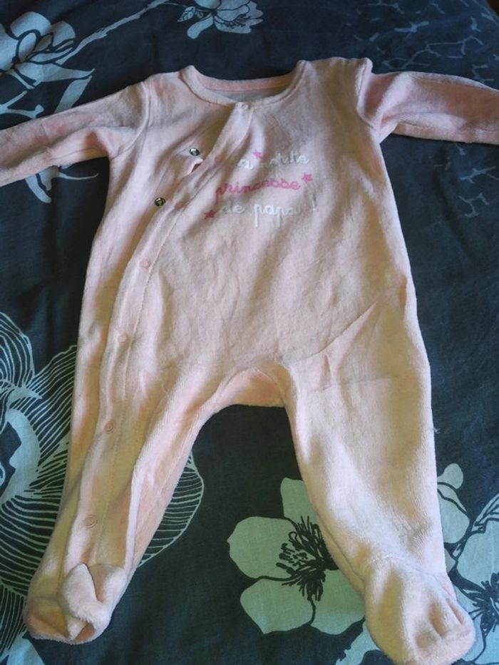 Lot pyjama velours 1 mois - photo numéro 2