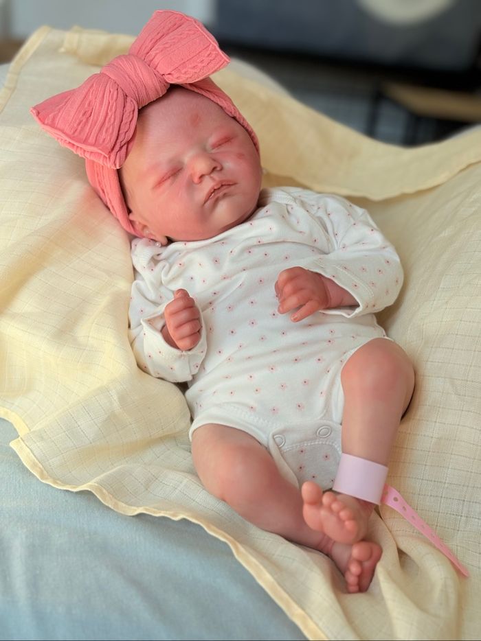 Bébé Reborn - photo numéro 9