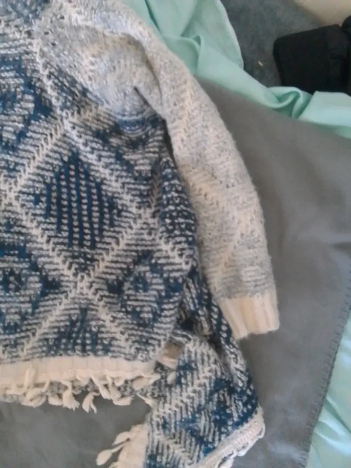 Gilet poncho femme - photo numéro 7