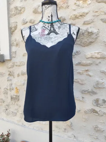 Joli débardeur femme couleur bleu nuit taille M
