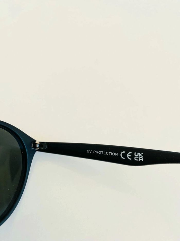 Lunette de soleil mixte Pantos noire mate UV protection catégorie 3 - photo numéro 6