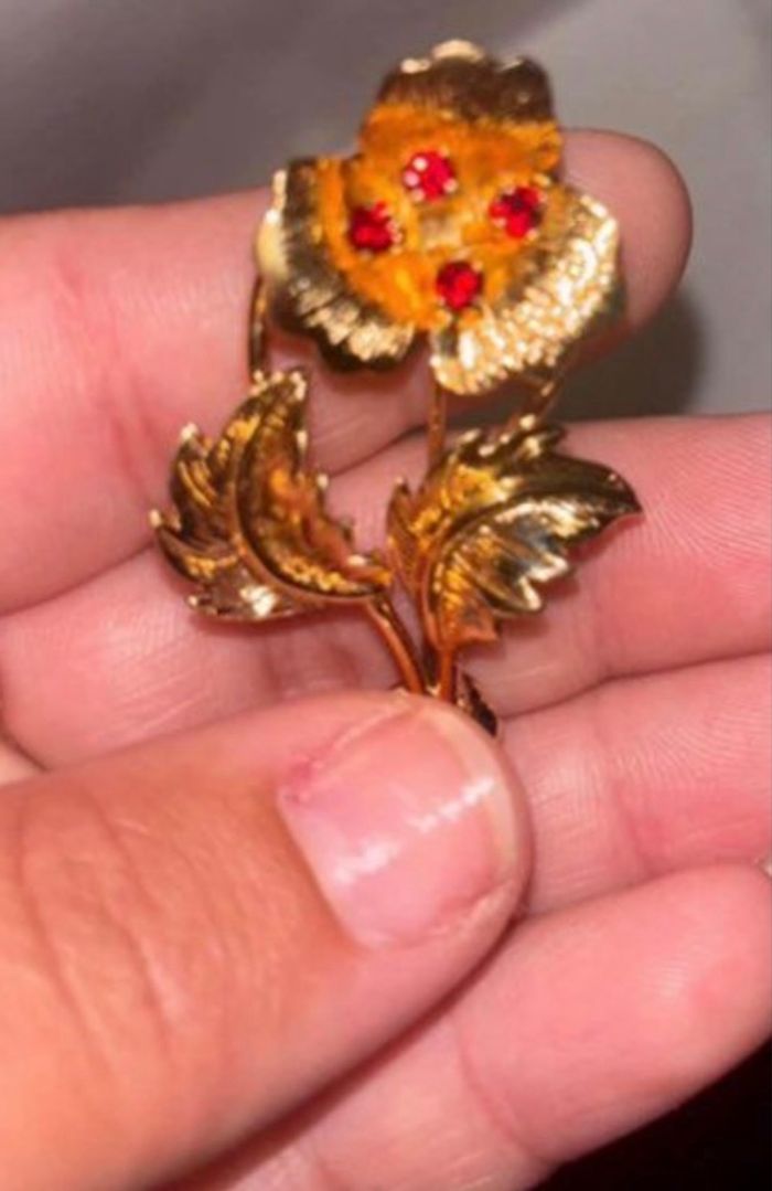 Broche plaquée or - photo numéro 2