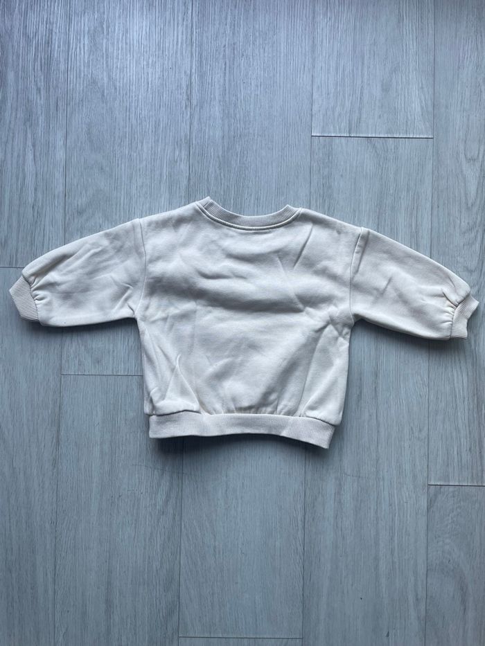 Pull bébé Orchestra 6 mois – motif “LOVE”, très bon état - photo numéro 4