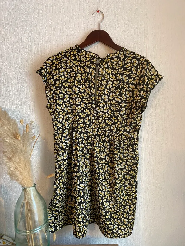 Robe Zara taille L 40 fleurie babydoll - photo numéro 4