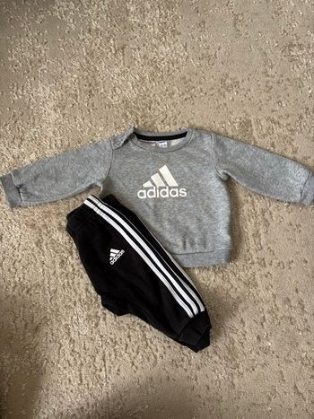 Ensemble adidas 3/6 mois 
