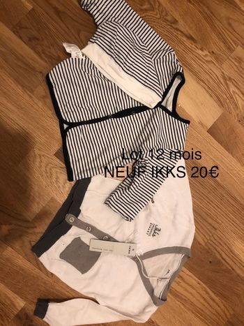 Lot gilets 12 mois ikks