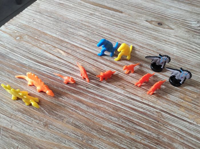 Lot de 12 petits dinosaures - photo numéro 3