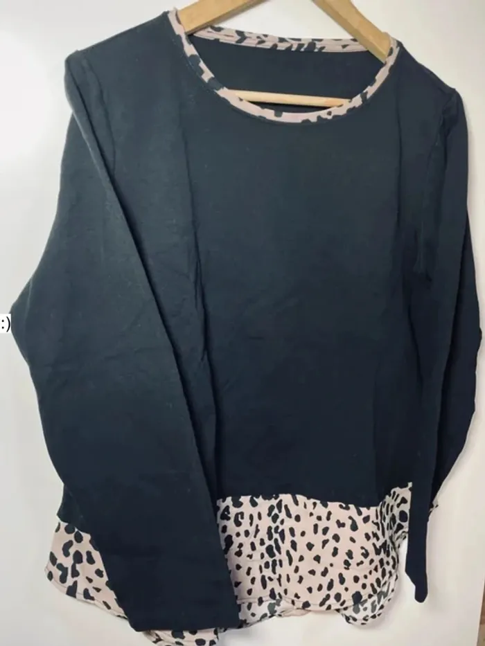 Pull léger blouse femme taille 40 ou 42 léopard