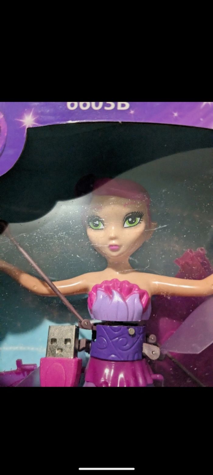 Jolie poupée fée volante  Beauty. - photo numéro 5