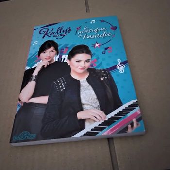 La musique de l’ amitié Kally’s mashup