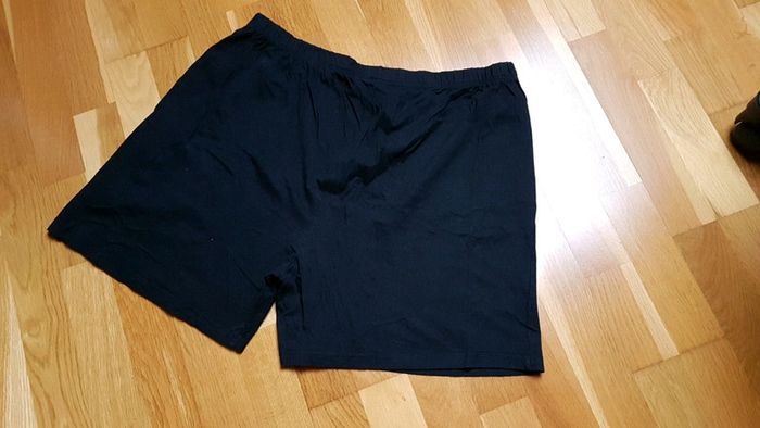 Short noir XXL - photo numéro 2