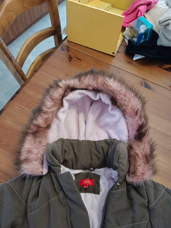 Magnifique manteau fille 6 mois - photo numéro 4