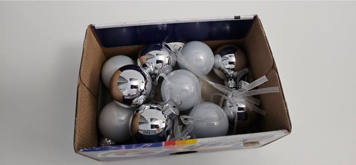 Lot boules de Noël