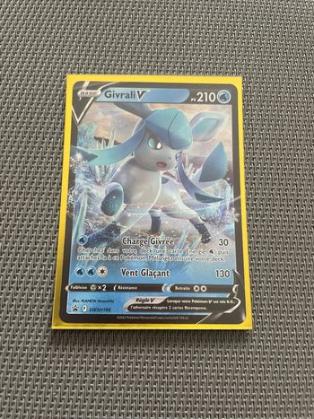 Carte Pokémon Givrali V SWSH196 Promo FR