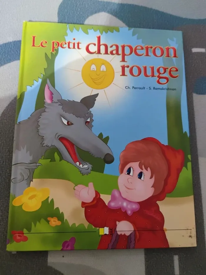 Livre le petit chaperon rouge