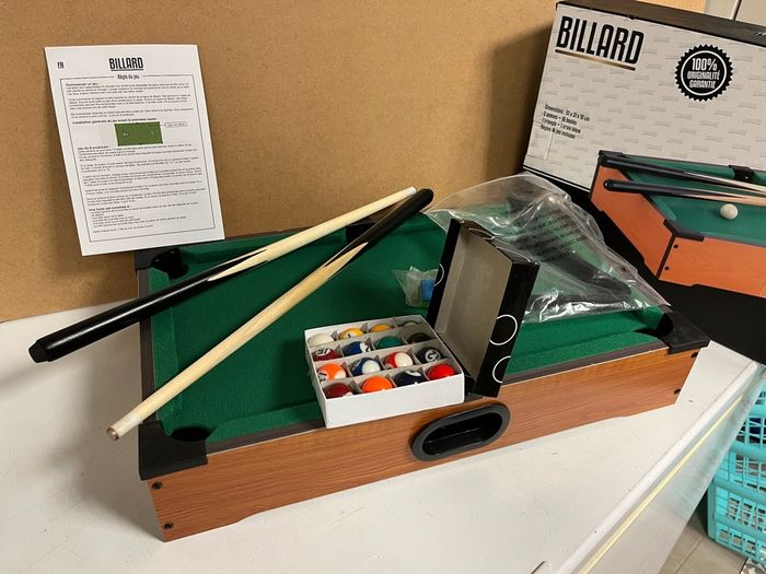 Jeu de billard sur table - photo numéro 7