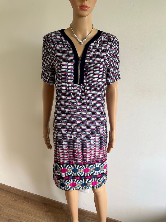 Robe imprimée à manches courtes Christine Laure taille 1 jamais portée