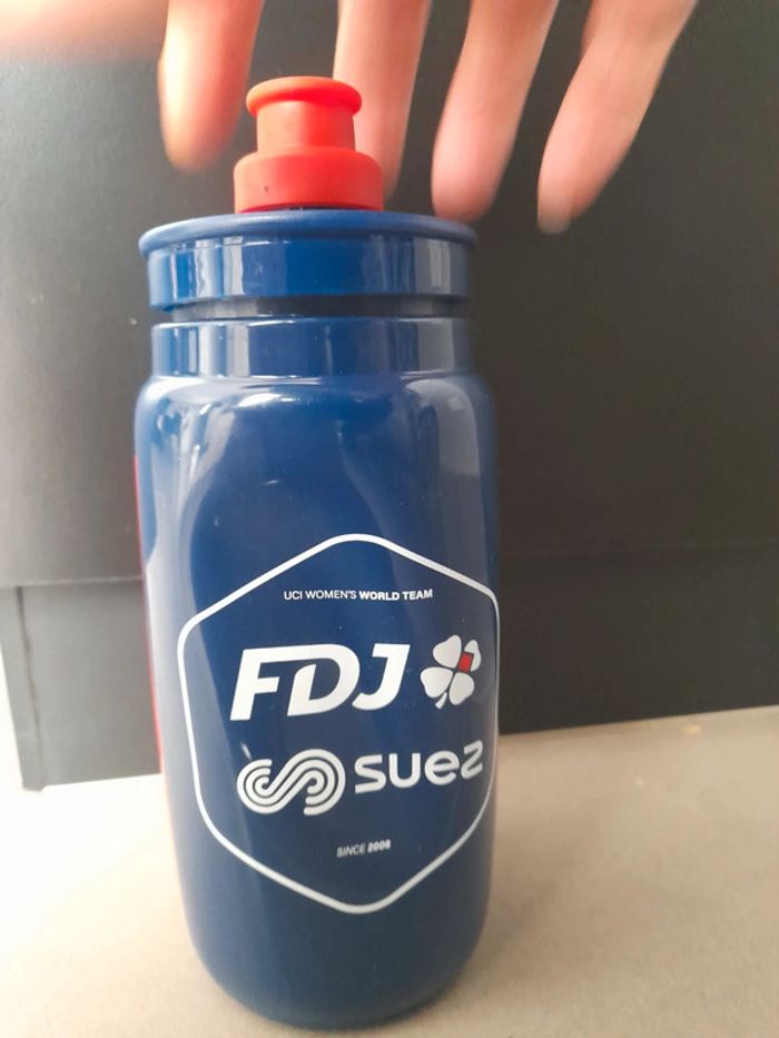 Gourdes bidons cycliste - photo numéro 7