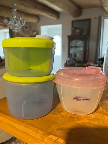 Lot doseurs de lait en poudre bébé Chicco Pommettes  TBE 🍼