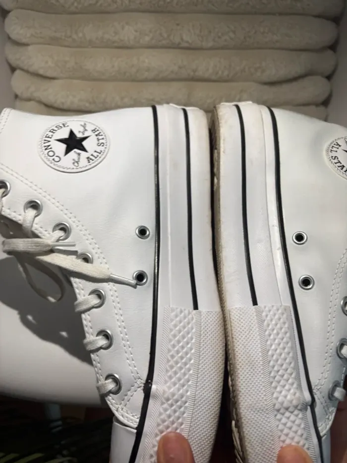 Converse montantes en cuir - blanches - photo numéro 10