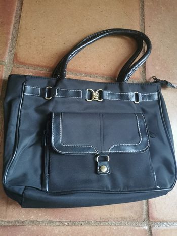 Sac à main noir sac portefeuille  neuf